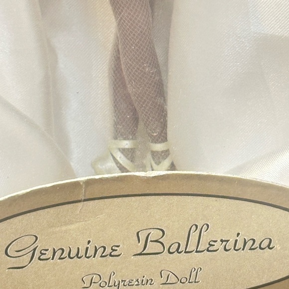 Genuine Ballerina Polyresin Doll – Vintage Style Collectible - Picture 3 of 6